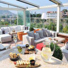 Отель Mercure Tbilisi Old Town с домашними животными