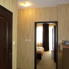 Отель Tarnovski Dom Guest Rooms Велико Тырново удобства в номере фото 2