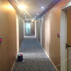 Ruichang Xingainian Hotel 1st интерьер отеля