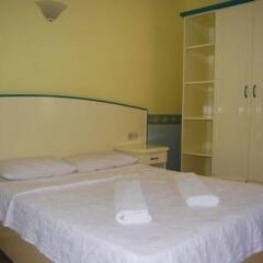Side Ikbal Hotel сейф в номере