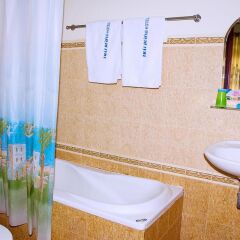 Отель Thai Duong Hotel Вьетнам, Нячанг - отзывы, цены и фото номеров - забронировать отель Thai Duong Hotel онлайн ванная