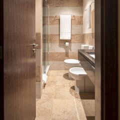 iu Hotel Benguela сауна