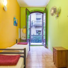 Отель Hostal Paraiso Барселона детские мероприятия
