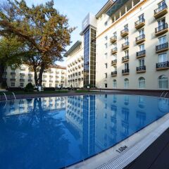 Отель LOTTE City Tashkent Palace с домашними животными
