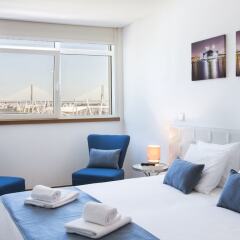 Апартаменты Apt In Lisbon Oriente Duplex Apartments - Parque das Nações комната для гостей фото 3