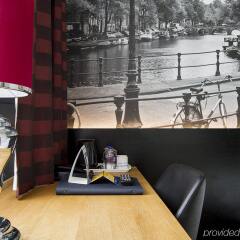Отель Bastion Hotel Amsterdam Zuidwest Нидерланды, Амстердам - 7 отзывов об отеле, цены и фото номеров - забронировать отель Bastion Hotel Amsterdam Zuidwest онлайн удобства в номере