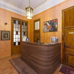 Отель Hostal Girona Испания, Барселона - отзывы, цены и фото номеров - забронировать отель Hostal Girona онлайн интерьер отеля