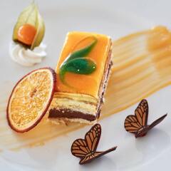 Grecian Bay Hotel гостиничный бар