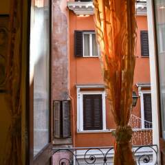 Апартаменты Stylish apartment in central Rome