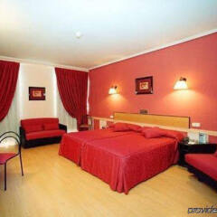 Hotel City House Torrelavega комната для гостей фото 2