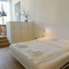 Отель AirHosted - Zurich Vacation Home Rentals комната для гостей фото 3