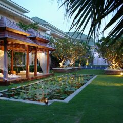 Отель Bangkok Natural Spa And Resort Бангкок бассейн