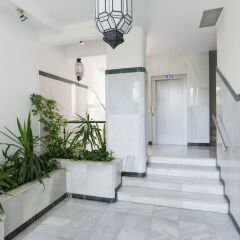 Апартаменты MalagaSuite Fuengirola Studio Фуэнхирола интерьер отеля