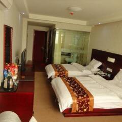 Nanyang Jinhui Business Hotel сейф в номере