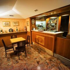 Hotel Gran Sasso гостиничный бар