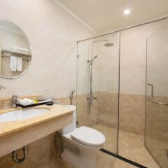 Отель Hanoi Garden Hotel Вьетнам, Ханой - отзывы, цены и фото номеров - забронировать отель Hanoi Garden Hotel онлайн ванная фото 2