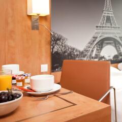 Отель Best Western Ronceray Opera Париж в номере