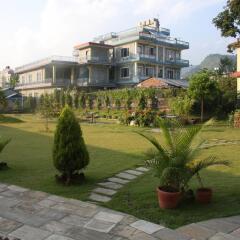 Отель Crown Himalayas Непал, Покхара - отзывы, цены и фото номеров - забронировать отель Crown Himalayas онлайн