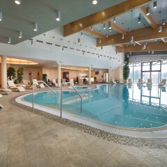 Wellness Hotel Diamant Глубока-над-Влтавой бассейн