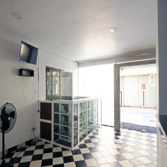 Отель Ocean Breeze парковка