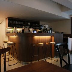 Отель Ultari Hostel Jongno Южная Корея, Сеул - отзывы, цены и фото номеров - забронировать отель Ultari Hostel Jongno онлайн гостиничный бар