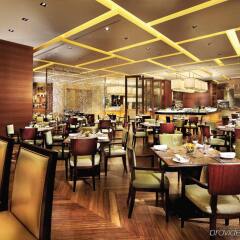 Four Seasons Hotel Macao at Cotai Strip питание фото 2