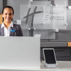 Отель Holiday Inn Express Quebec City - Sainte Foy Канада, Квебек - отзывы, цены и фото номеров - забронировать отель Holiday Inn Express Quebec City - Sainte Foy онлайн интерьер отеля фото 2