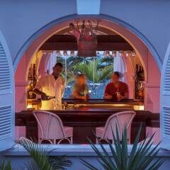 Отель Couples Sans Souci All Inclusive гостиничный бар