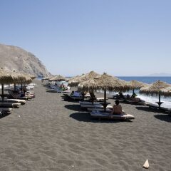 Отель Sea La Vie Beachfront Suites Греция, Остров Санторини - отзывы, цены и фото номеров - забронировать отель Sea La Vie Beachfront Suites онлайн пляж