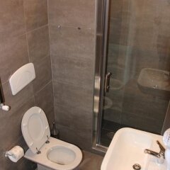 Отель New Guest House Roma Италия, Рим - отзывы, цены и фото номеров - забронировать отель New Guest House Roma онлайн ванная