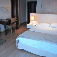 Отель Istanbul Suite Home Osmanbey комната для гостей фото 2