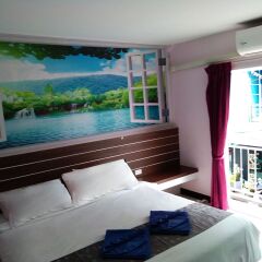 Отель The Shades Boutique Hotel Patong Phuket Таиланд, Патонг - отзывы, цены и фото номеров - забронировать отель The Shades Boutique Hotel Patong Phuket онлайн балкон