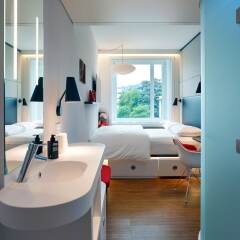Отель citizenM Zürich ванная