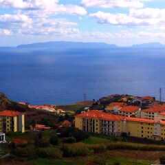 Отель Reed's View Канико