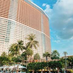 Отель Ambassador City Jomtien Pattaya (Marina Tower Wing) Таиланд, На Чом Тхиан - отзывы, цены и фото номеров - забронировать отель Ambassador City Jomtien Pattaya (Marina Tower Wing) онлайн парковка