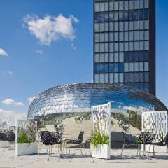 Отель Hyatt Regency Düsseldorf Германия, Дюссельдорф - отзывы, цены и фото номеров - забронировать отель Hyatt Regency Düsseldorf онлайн бассейн фото 2