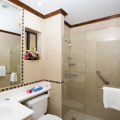 Отель Rooms on the Beach Negril ванная