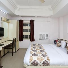 OYO 10264 Hotel Midtown комната для гостей