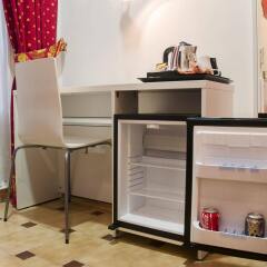 Отель Hostal Comercial удобства в номере