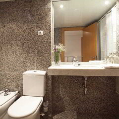 Отель Sky Apartments Güell Испания, Барселона - отзывы, цены и фото номеров - забронировать отель Sky Apartments Güell онлайн ванная фото 2