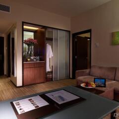 Отель Eastin Hotel Penang Малайзия, Пенанг - отзывы, цены и фото номеров - забронировать отель Eastin Hotel Penang онлайн комната для гостей фото 5