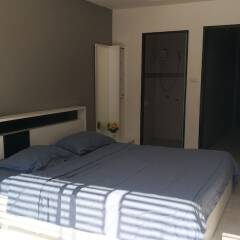 Отель Desire Guesthouse Patong комната для гостей фото 5