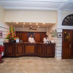 Отель Auberge de la vieille tour интерьер отеля