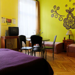 Отель Budapest Budget Hostel Венгрия, Будапешт - 2 отзыва об отеле, цены и фото номеров - забронировать отель Budapest Budget Hostel онлайн комната для гостей фото 3