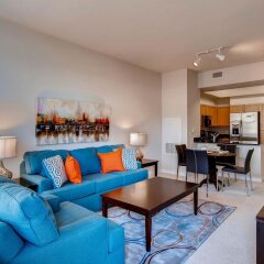 Отель Global Luxury Suites Capitol Riverfront Вашингтон комната для гостей фото 5