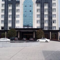 Pullaton Hotel парковка