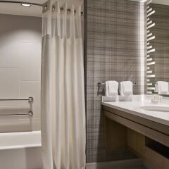 Отель Courtyard by Marriott Washington Downtown/Convention Center США, Вашингтон - отзывы, цены и фото номеров - забронировать отель Courtyard by Marriott Washington Downtown/Convention Center онлайн ванная фото 2