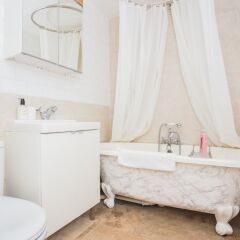Апартаменты 1 Bedroom Apartment in City Centre Брайтон ванная