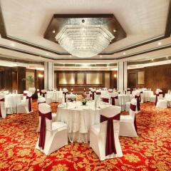Отель The Claridges New Delhi фото 2