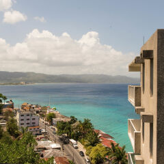 Отель Sky Box Beach Suite at Montego Bay Club Ямайка, Монтего-Бей - отзывы, цены и фото номеров - забронировать отель Sky Box Beach Suite at Montego Bay Club онлайн пляж фото 2